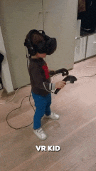 Ребёнок с VR
